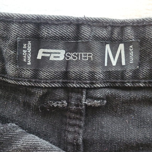 FB Sister Distressed Black Denim Shorts Size M - Picture 6 of 9
